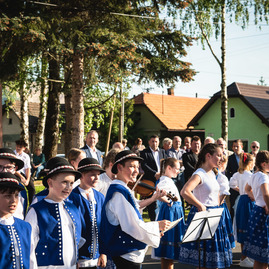 Zväčšiť fotografiu - V najväčšej obci kraja stavajú máj roky ručne - TSK_Beluša_máj_mini-7